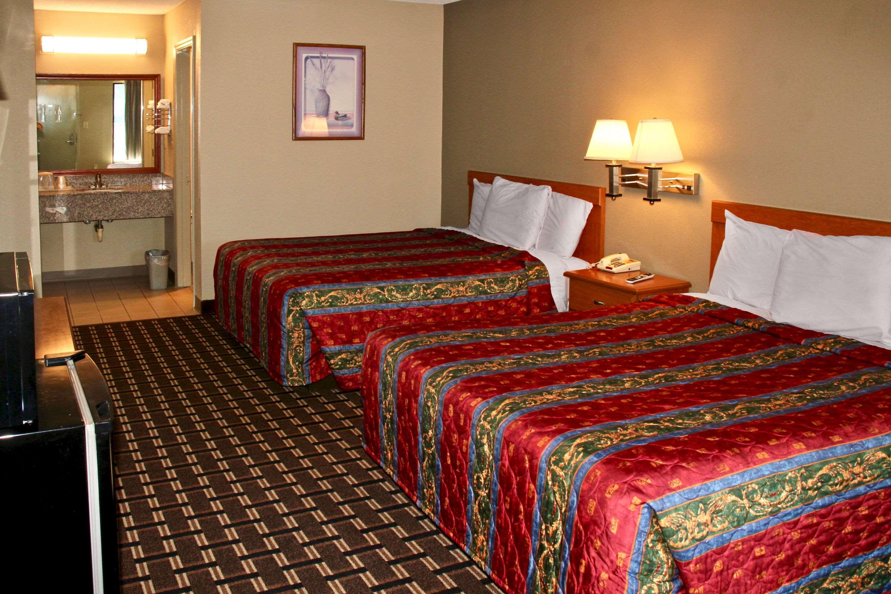 Rodeway Inn University Area Charlotte Exterior photo